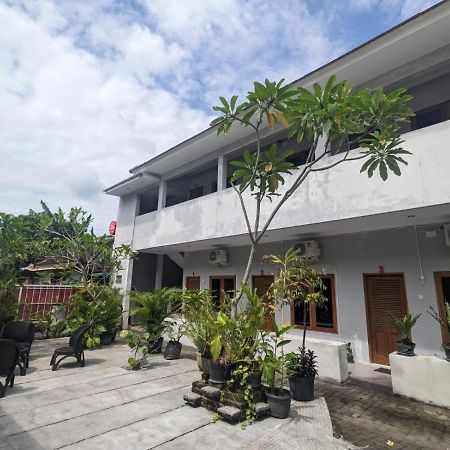 Rumah Pagar Merah Homestay Джокьякарта Экстерьер фото